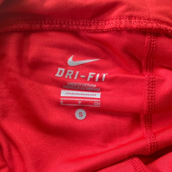 NWT Nike DryFit Red Skort - Small - Picture 4 of 4